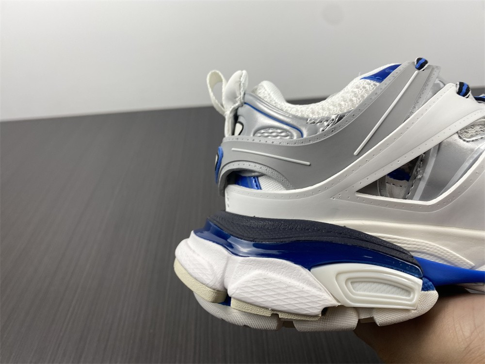 Ba*len*cia*ga trainers track 3.0