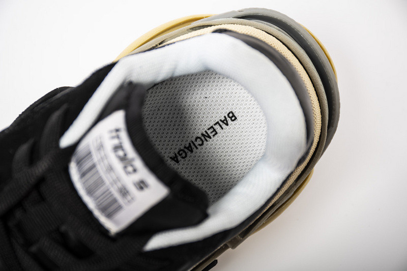 Ba*len*cia*ga triple s 2.0 506346w09s24602