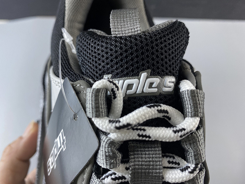 Ba*len*cia*ga grey blake triple s trainers