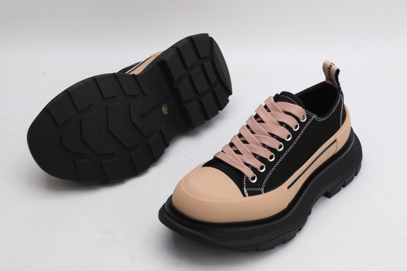 alex mcq tread slick lace up in black & brown