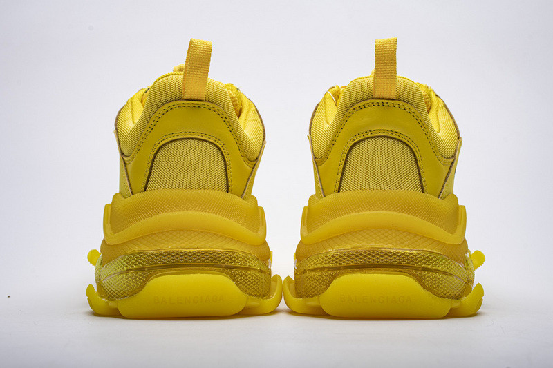 Ba*len*cia*ga triple s yellow