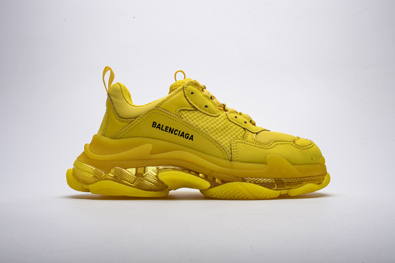 Ba*len*cia*ga triple s yellow