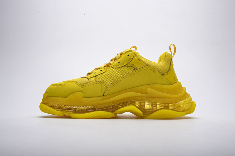 Ba*len*cia*ga triple s yellow