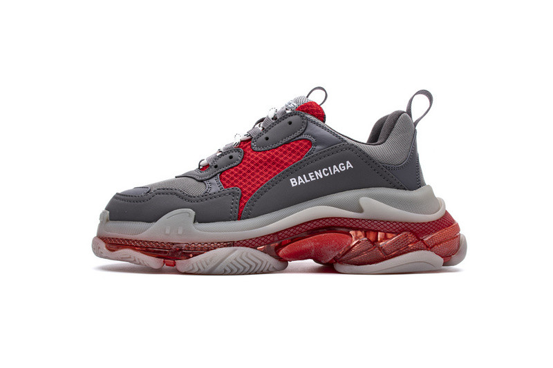 Ba*len*cia*ga triple s