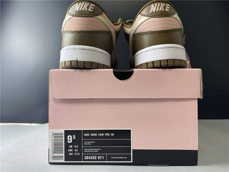 nike dunk low pro sb stussy 304292 671