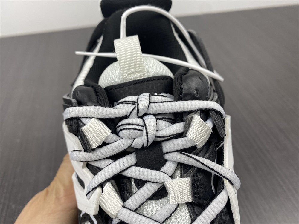 Ba*len*cia*ga track trainer 3.0 647741 w3bz2 9010