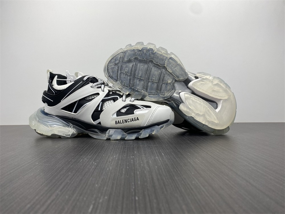 Ba*len*cia*ga track trainer 3.0 647741 w3bz2 9010
