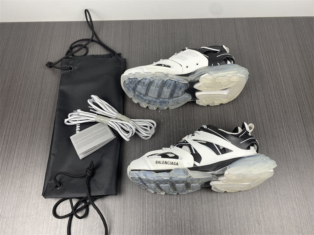 Ba*len*cia*ga track trainer 3.0 647741 w3bz2 9010