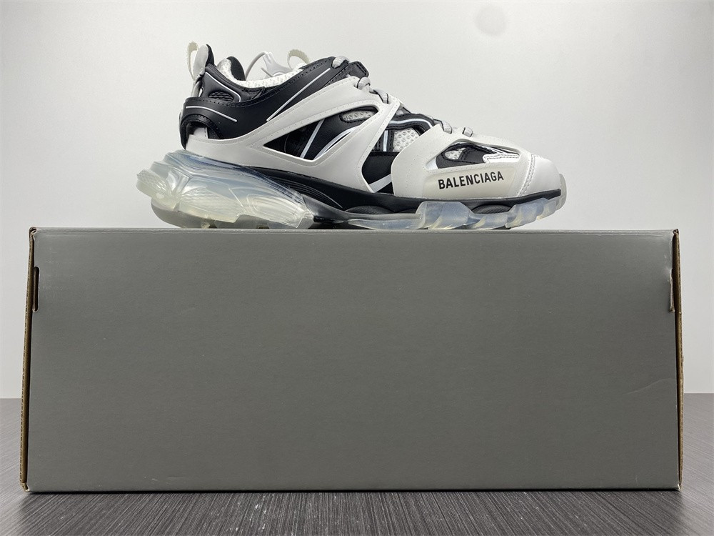 Ba*len*cia*ga track trainer 3.0 647741 w3bz2 9010
