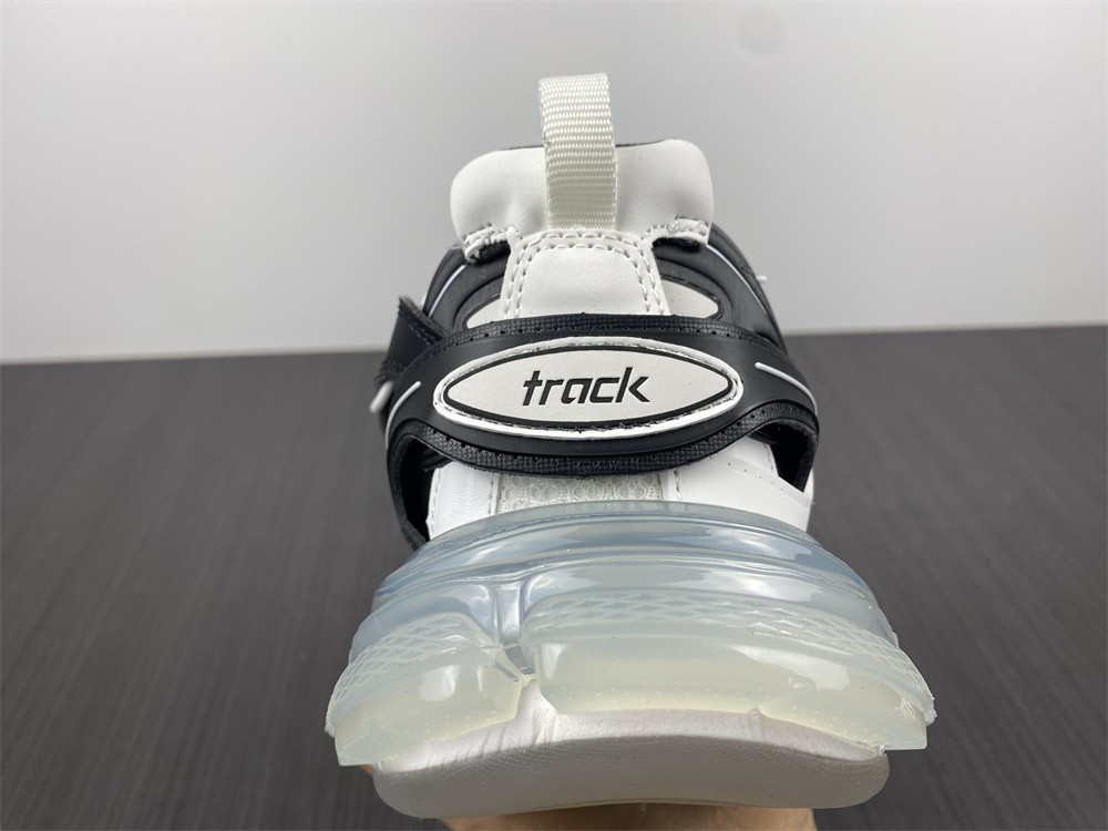 Ba*len*cia*ga track trainer 3.0 647741 w3bz2 9010