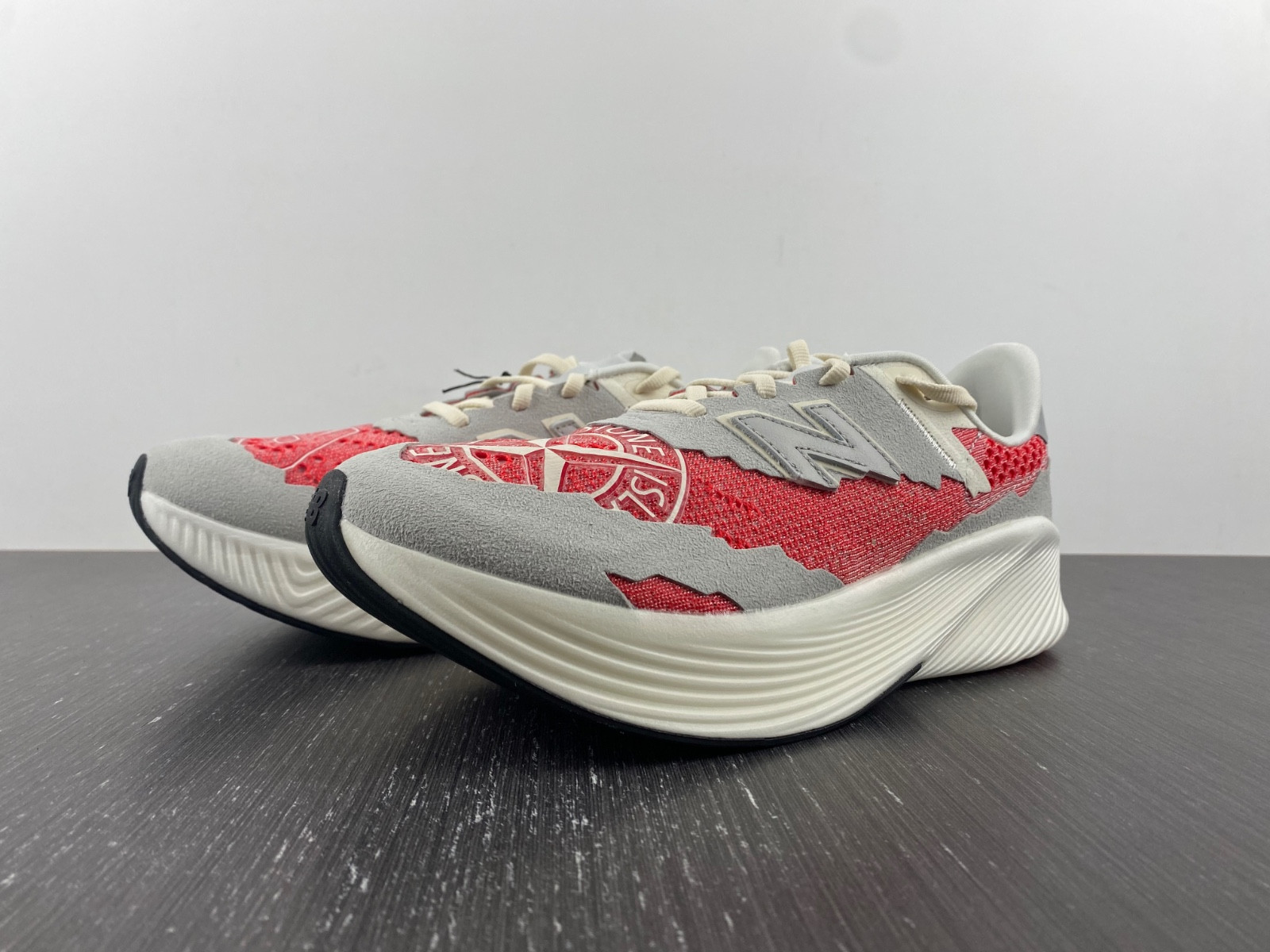 new balance fuelcell rc elite v2 si stone island tds red msrcelst