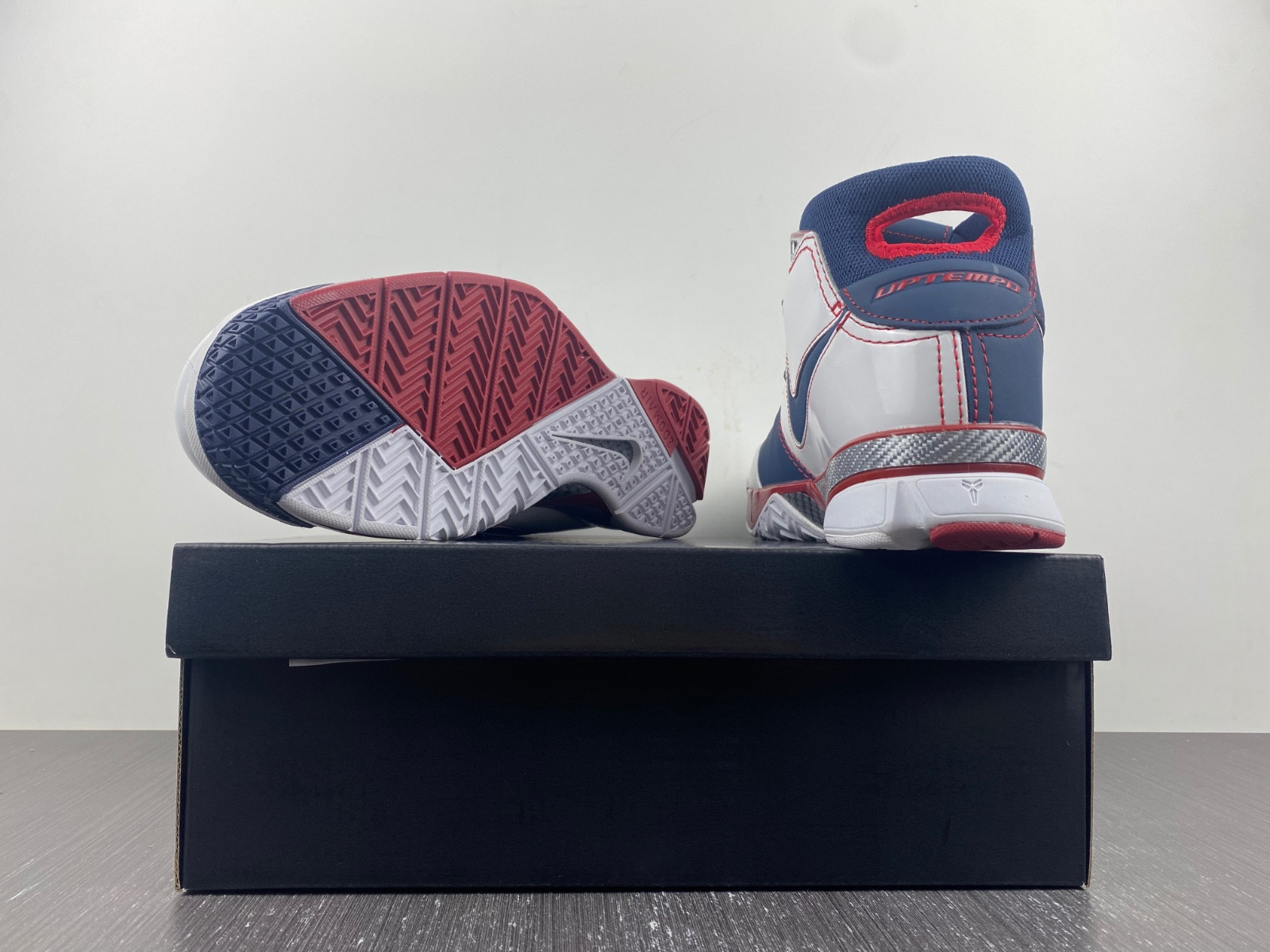 nike zoom kobe1 protro zk1 aq2728-400