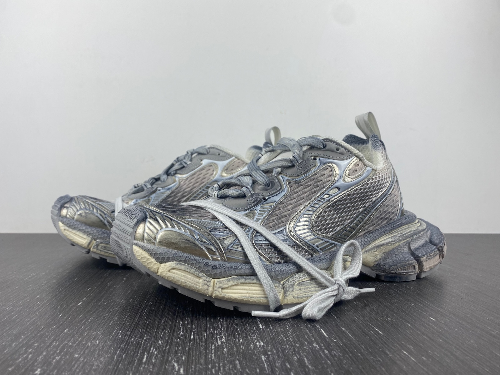 Ba*len*cia*ga men''s 3xl sneaker