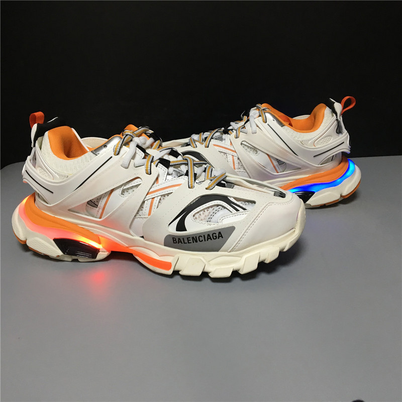 Ba*len*cia*ga 3.0 track trainer orange white with led